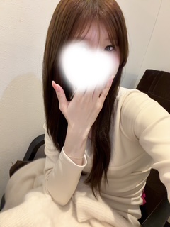 ������?��